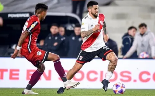 Davobe, el lateral que eligió Davobe porque lo dirigió en Argentinos.