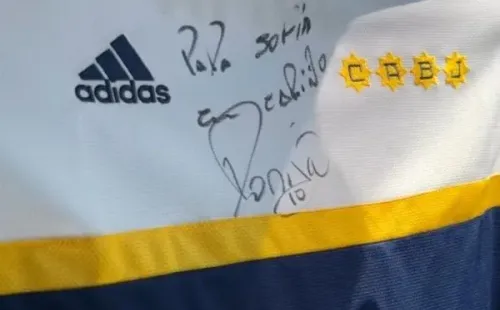 El regalo de Riquelme a Villa.