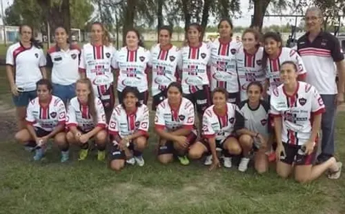 Patronato tuvo fútbol femenino en 2015.