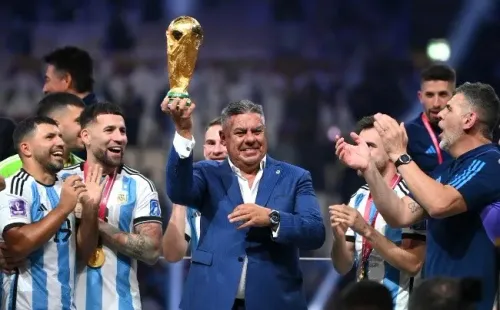 Chiqui Tapia, ganador del torneo de truco. (Foto: Getty Images)