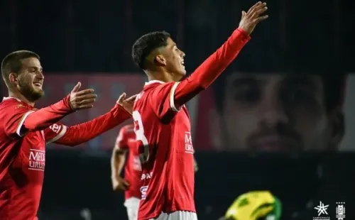 Twitter: @CampeonatoAUF