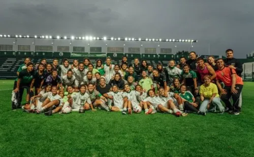 Banfield ascendió y jugará el clásico con Lanús en la A.