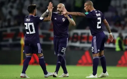 Casco y Pinola junto a Maidana en River. (Foto: Getty)