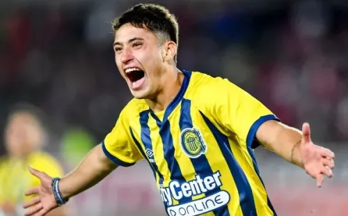 Alejo Véliz, el joven goleador de Rosario Central. (Foto: Getty)
