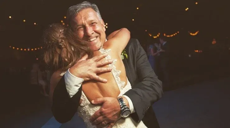 Twitter: @@mnmartino