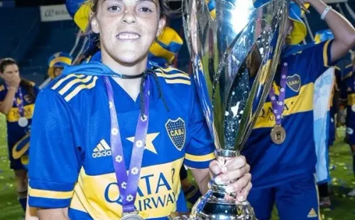 Quiñones con el último título que ganó como jugadora.