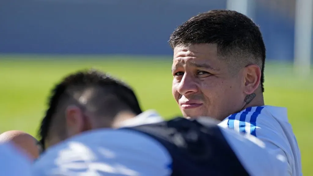 Marcos Rojo en la práctica de Boca.
