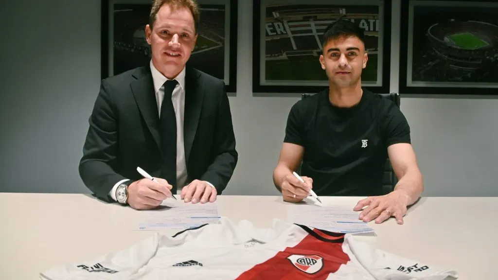 Twitter: @Riverplate