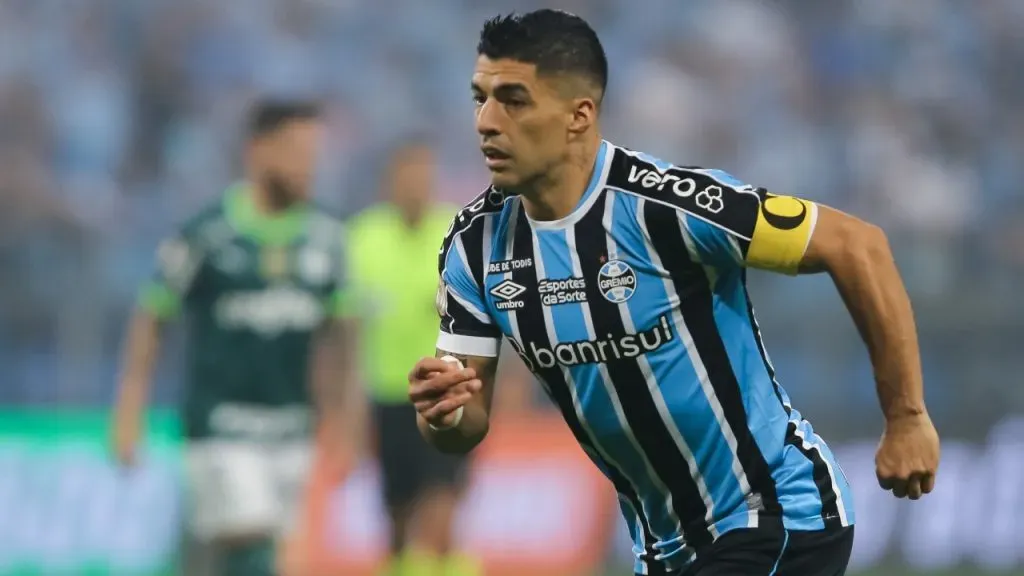 Luis Suárez, cada vez más cerca de salir de Gremio (Getty Images).