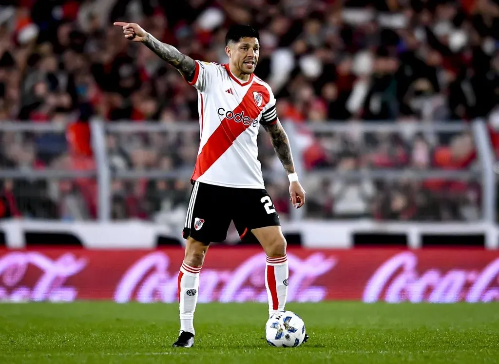 Enzo Pérez con la camiseta de River. (Foto: Getty)
