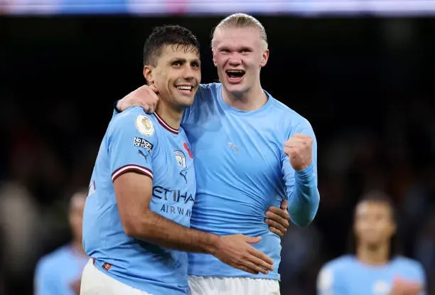 Haaland y Rodri, las dos dudas del City para enfrentar al Liverpool. (Photo by Catherine Ivill/Getty Images)