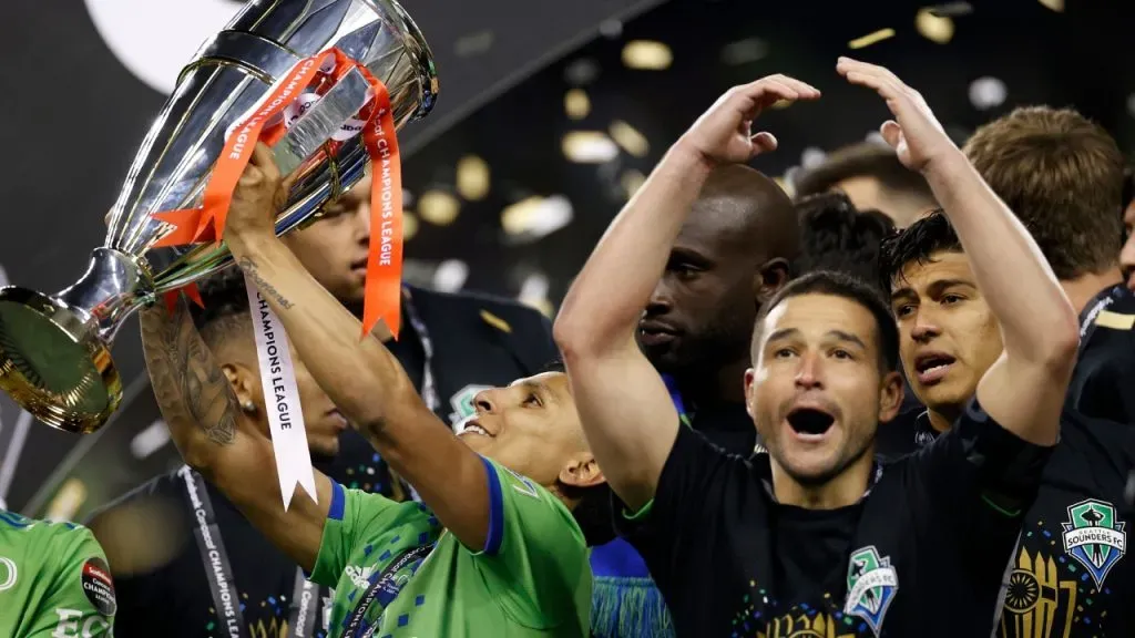 El festejo de Lodeiro por el título de la Liga de Campeones de la Concacaf (Getty Images).