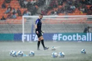 15 minutos de diluvio en Jakarta.