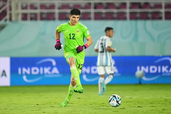 Florentín tuvo destacadas intervenciones pese a la derrota de Argentina ante Mali.