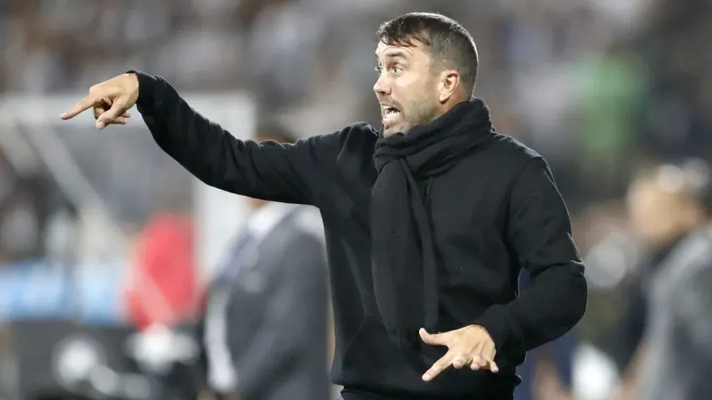 Eduardo Coudet es el DT apuntado por Racing. (Getty Images)