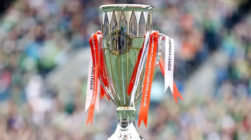 El trofeo de la Copa de Campeones Concacaf 2024. (Foto: Getty Images)