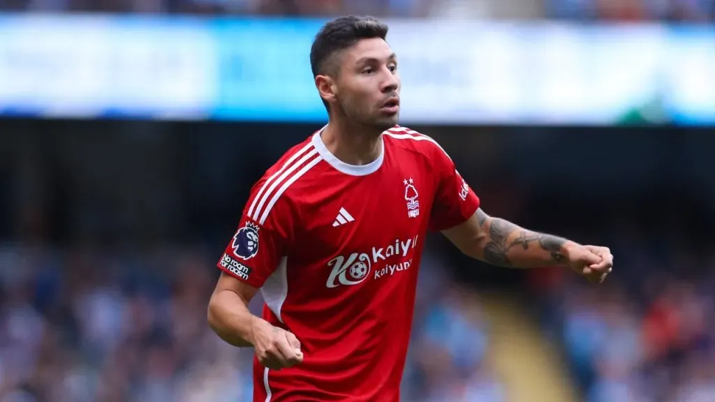 Gonzalo Montiel, sin minutos en Nottingham Forest.