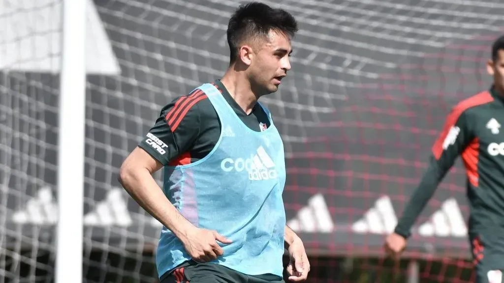 Gonzalo Martínez en un entrenamiento de River.