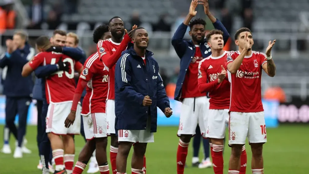 El Nottingham Forest también aparece entre los sancionados por la Premier.