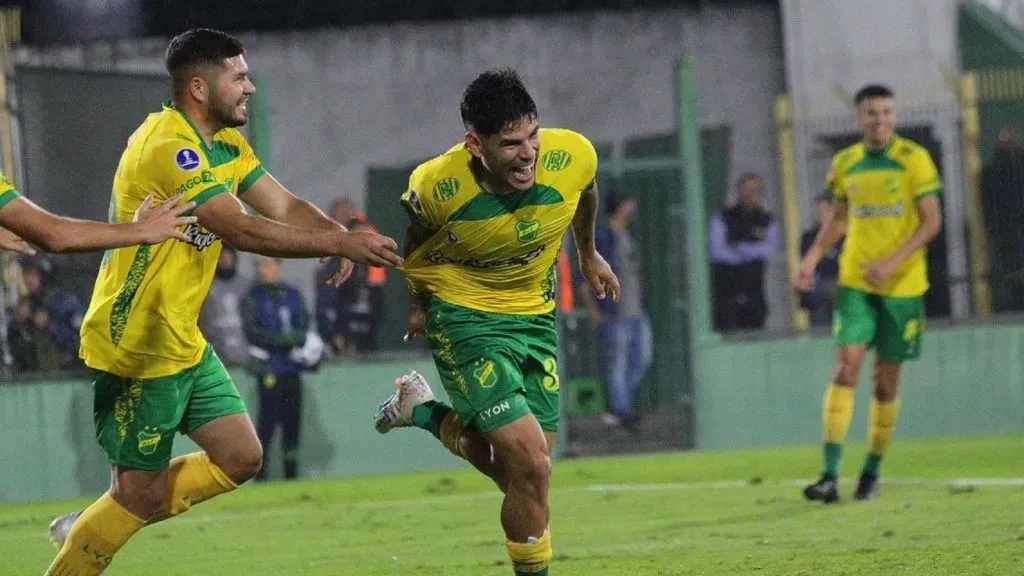 Agustín Sant’Anna no quiso jugar con Defensa porque quiere irse a River. (Prensa DyJ)