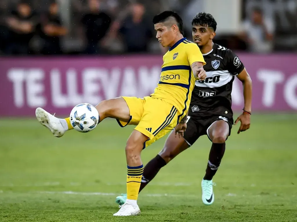 Jorman Campuzano se metería en el equipo inicial de Boca. (Foto: Getty).