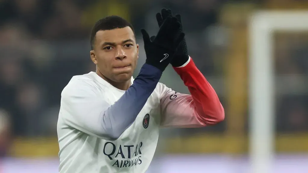 Mbappé dejará PSG a fin de temporada y tiene que pensar en su futuro.