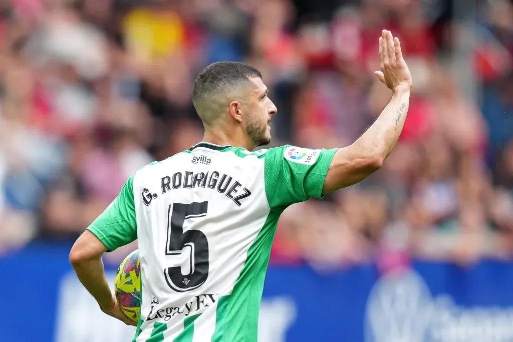Guido Rodríguez está en los planes de Manchester United. (Getty Images)