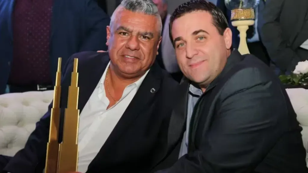 Chiqui Tapia con Pablo Toviggino (@chiquitapia)