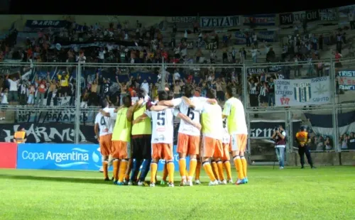 El equipo de la B Metro eliminó a Racing. (Foto: Copa Argentina).