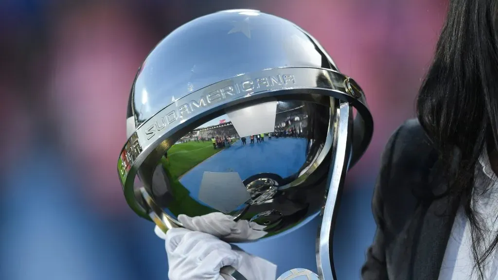 La Copa Sudamericana sorteará sus grupos este lunes.