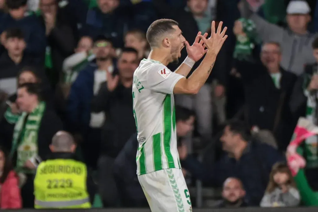 El mediocampista del Betis no suma minutos con la Selección Argentina desde junio del año pasado.