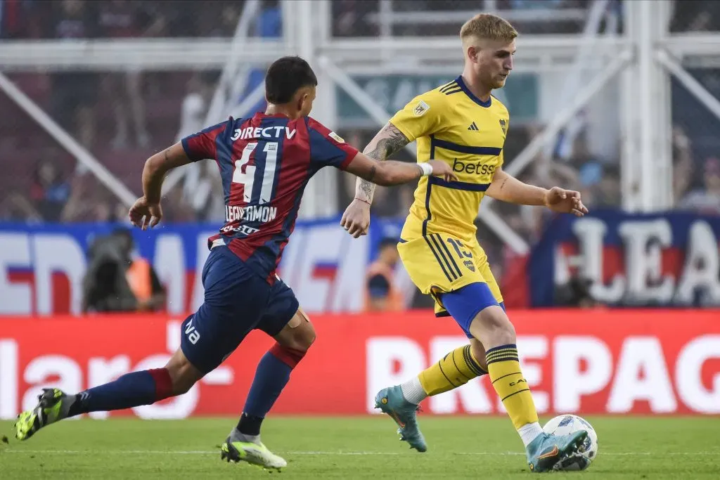 El defensor tiene el deseo de continuar ligado a Boca.