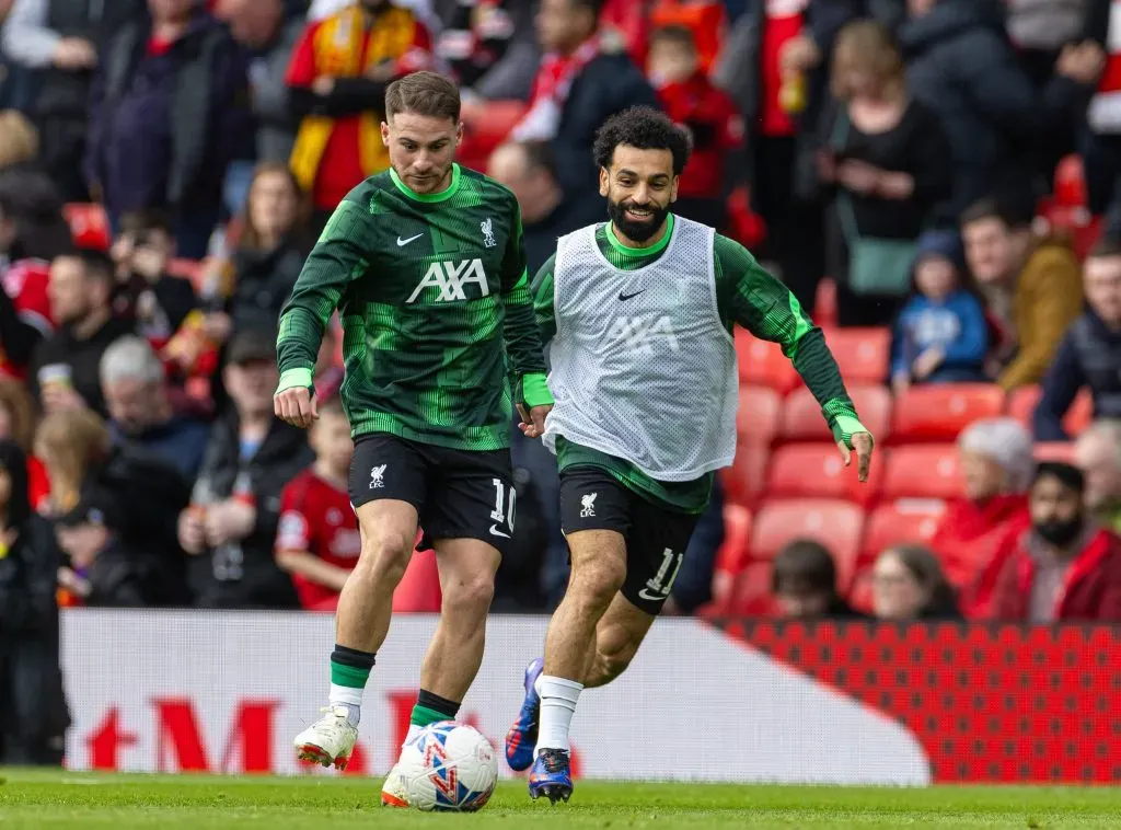 Salah destacó la preocupación de Alexis Mac Allister por ser cada vez mejor.