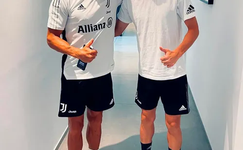 Matías Soulé junto a Cristiano Ronaldo. (Foto: Instagram).