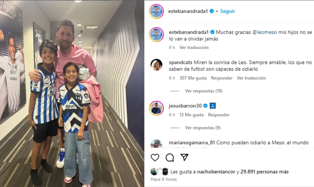 Los hijos de Esteban Andrada junto a Lionel Messi.