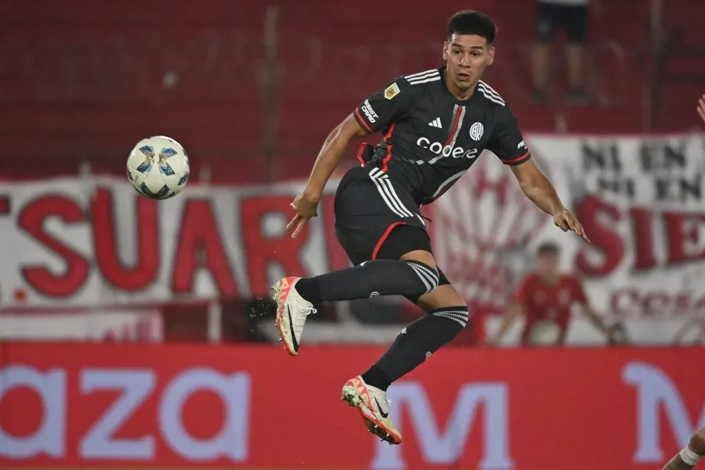Zabala debutó en Primera el 29 de marzo de 2024 ante Huracán. (Foto: Prensa River).