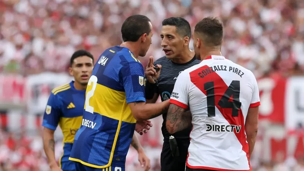 Yael Falcón Pérez, árbitro de River vs. Boca en febrero 2024