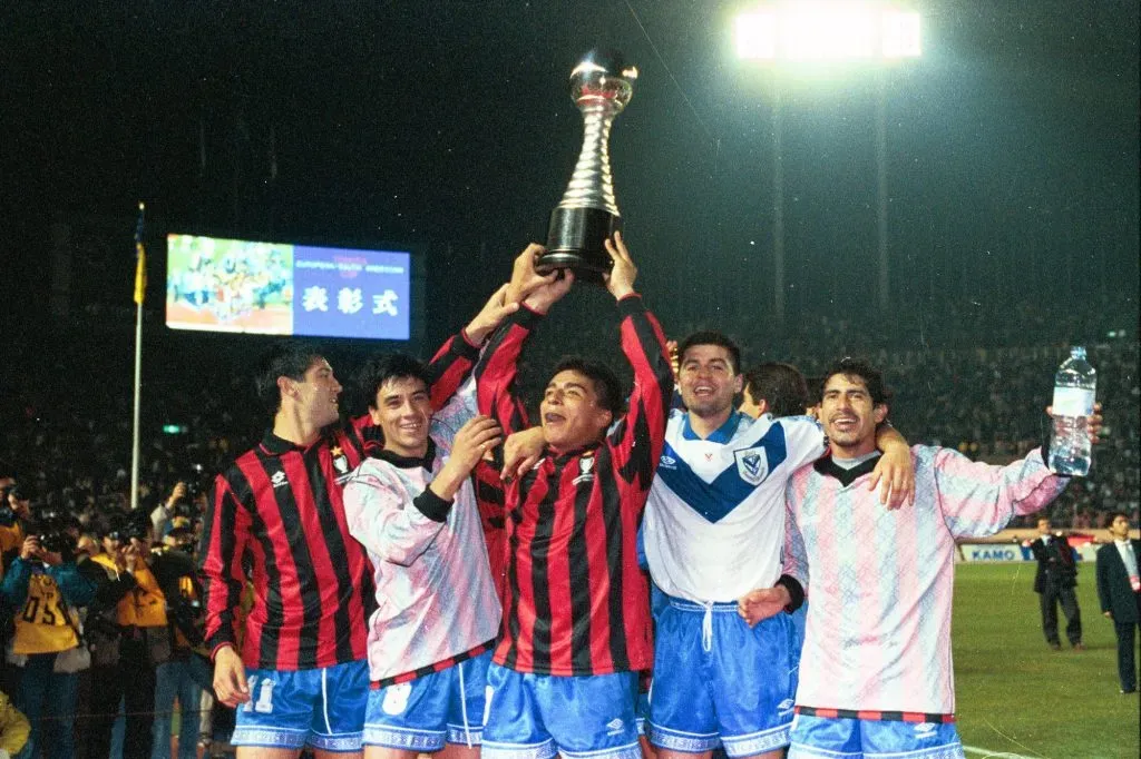 Vélez le ganó 2 a 0 al Milan en Japón y se quedó con la Intercontinental 1994. (Foto: IMAGO).