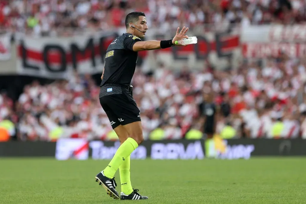 Falcón Pérez dirigirá su segundo Superclásico consecutivo.