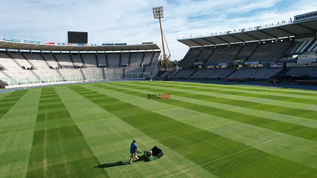 Imagen del campo de juego del estadio Mario Alberto Kempes (BOLAVIP).
