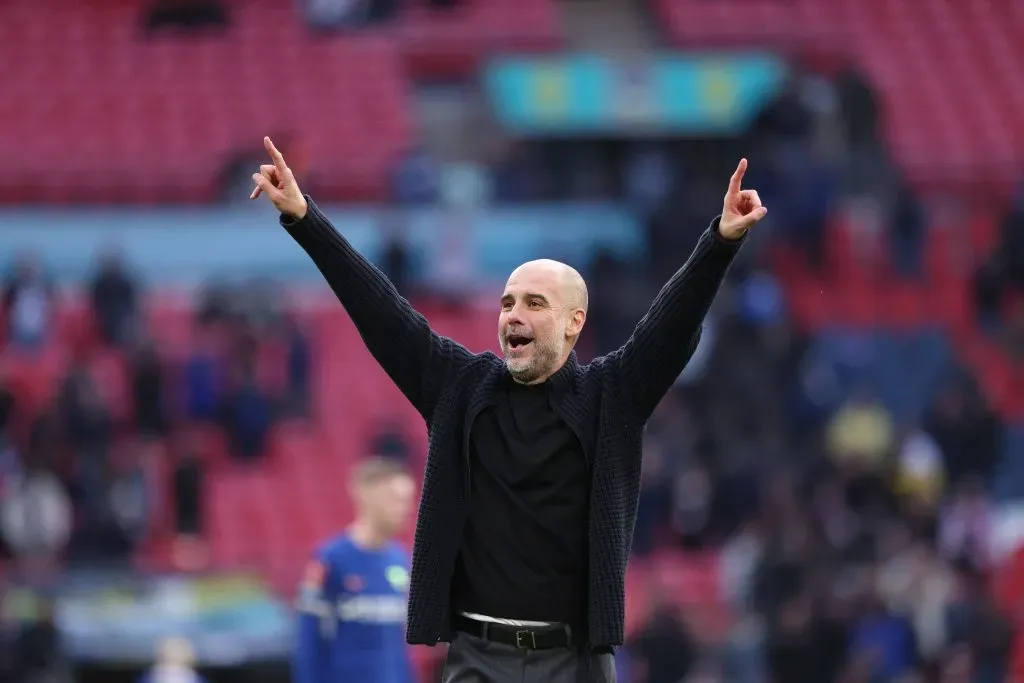 Pep Guardiola celebrando el triunfo de su equipo. (Foto: IMAGO / Paul Marriott).