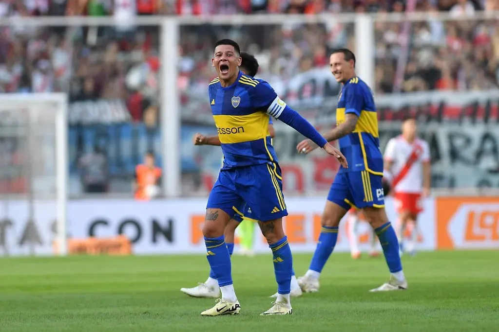 Marcos Rojo celebra la victoria de Boca. (Foto: Getty).