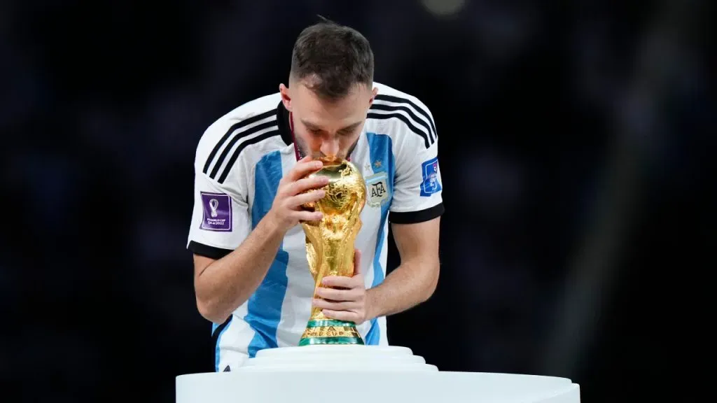 Germán Pezzella, campeón del mundo con la Selección Argentina (IMAGO / NurPhoto).