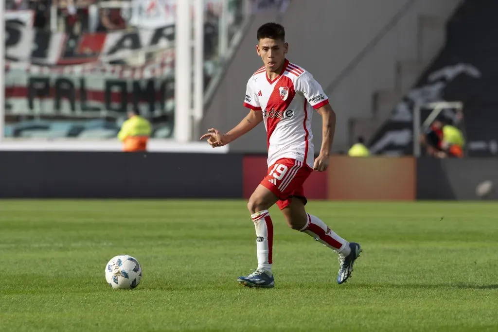 Claudio Echeverri podría quedarse en River en 2025. (Foto: IMAGO / ZUMA Wire).