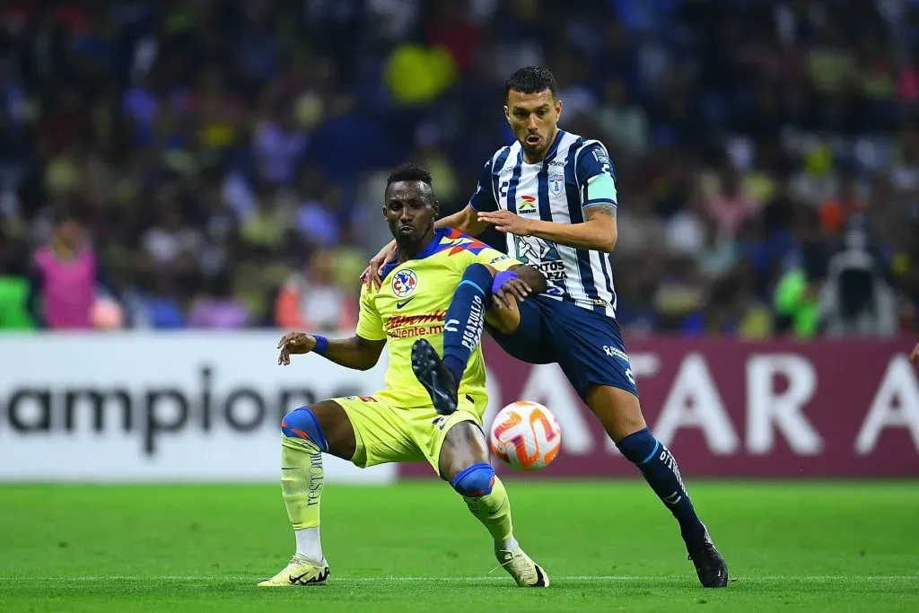 Gustavo Cabral en acción. (Foto: IMAGO)
