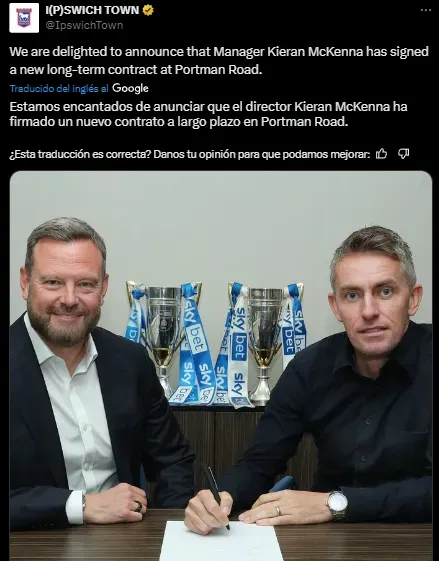 Ipswich Town hizo oficial la renovación de McKenna (X @IpswichTown).