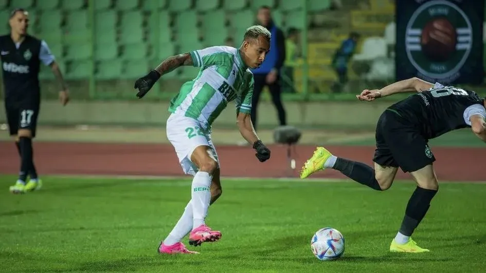 Sebastián Villa se irá de Beroe.