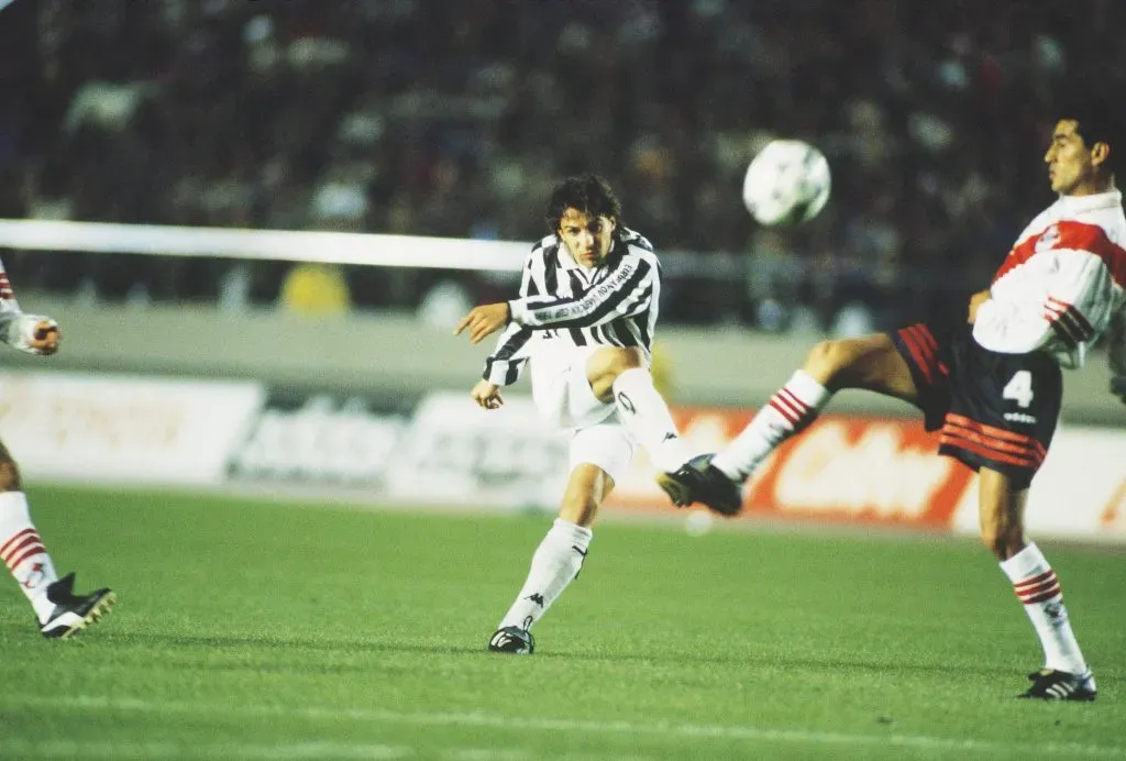 Hernán Díaz y Del Piero en la Intercontinental 1996. (Foto: IMAGO).