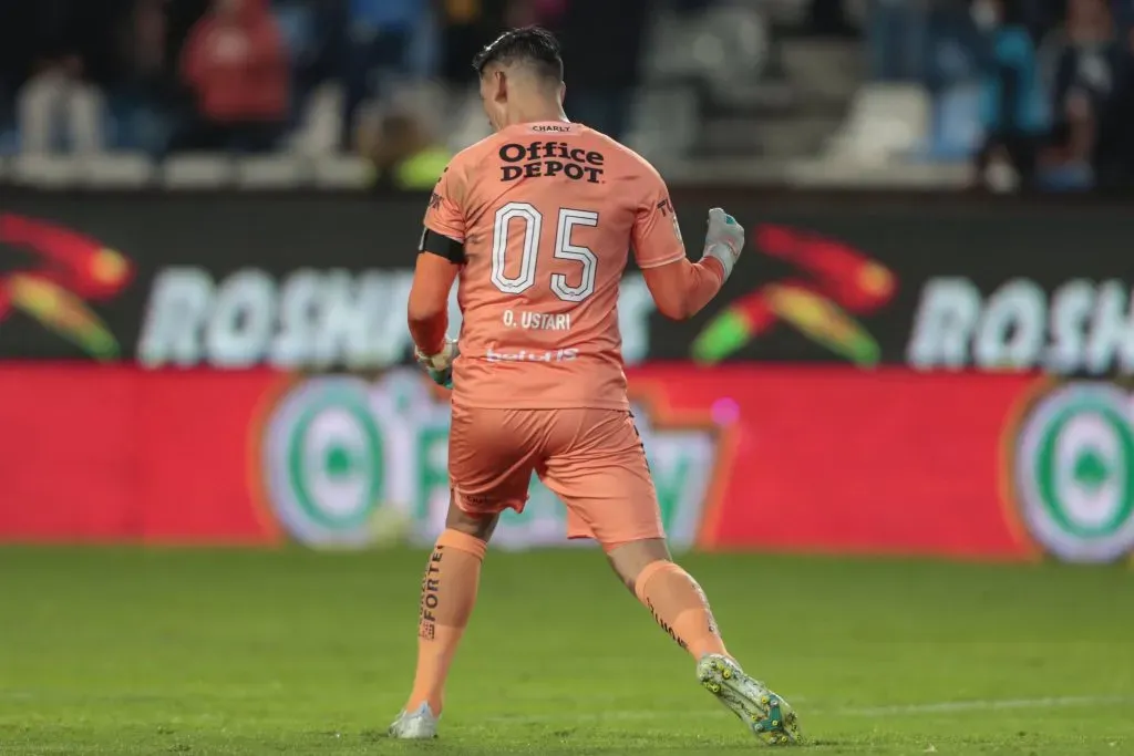 Ustari con la 05 en la espalda. (Foto: IMAGO).