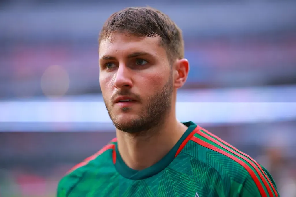 Santiago Giménez en México. El argentino nacionalizado disputará su primera Copa América